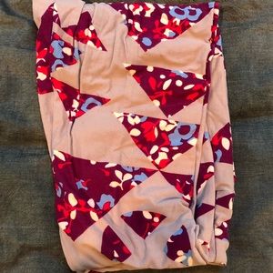 Lularoe leggings geometric